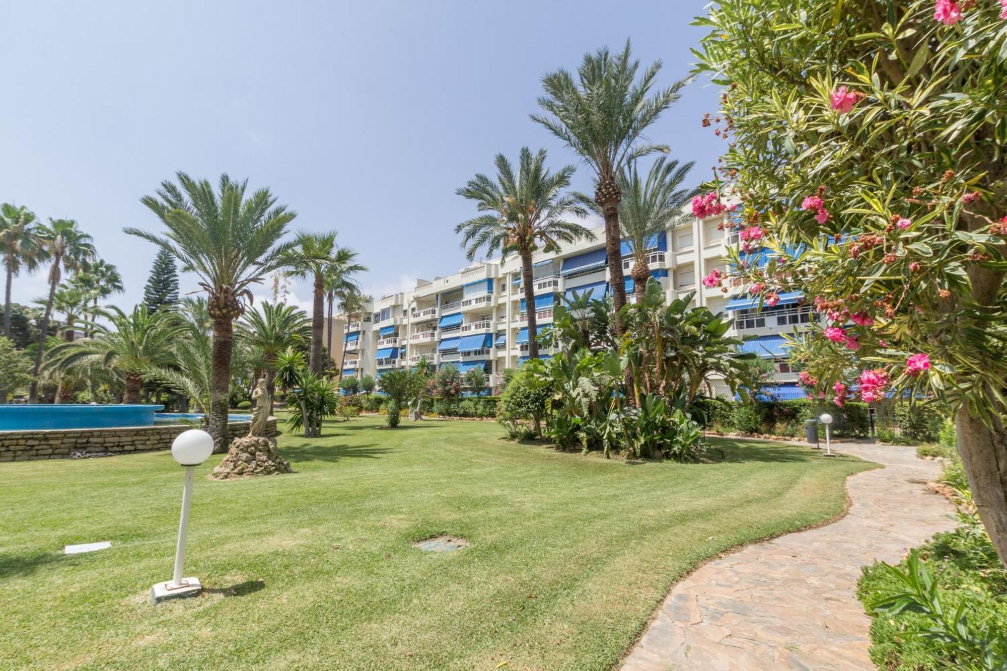 Sunstay Costa Lago Flat I Torremolinos Exterior photo